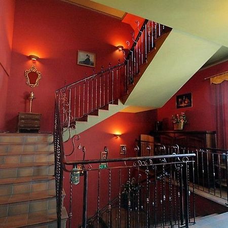 Hotel Katrina Ostrzeszow Bagian luar foto