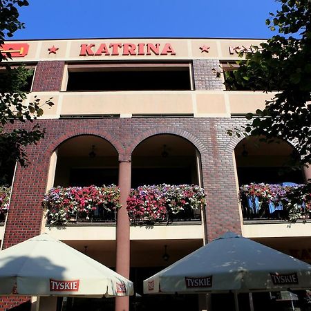 Hotel Katrina Ostrzeszow Bagian luar foto